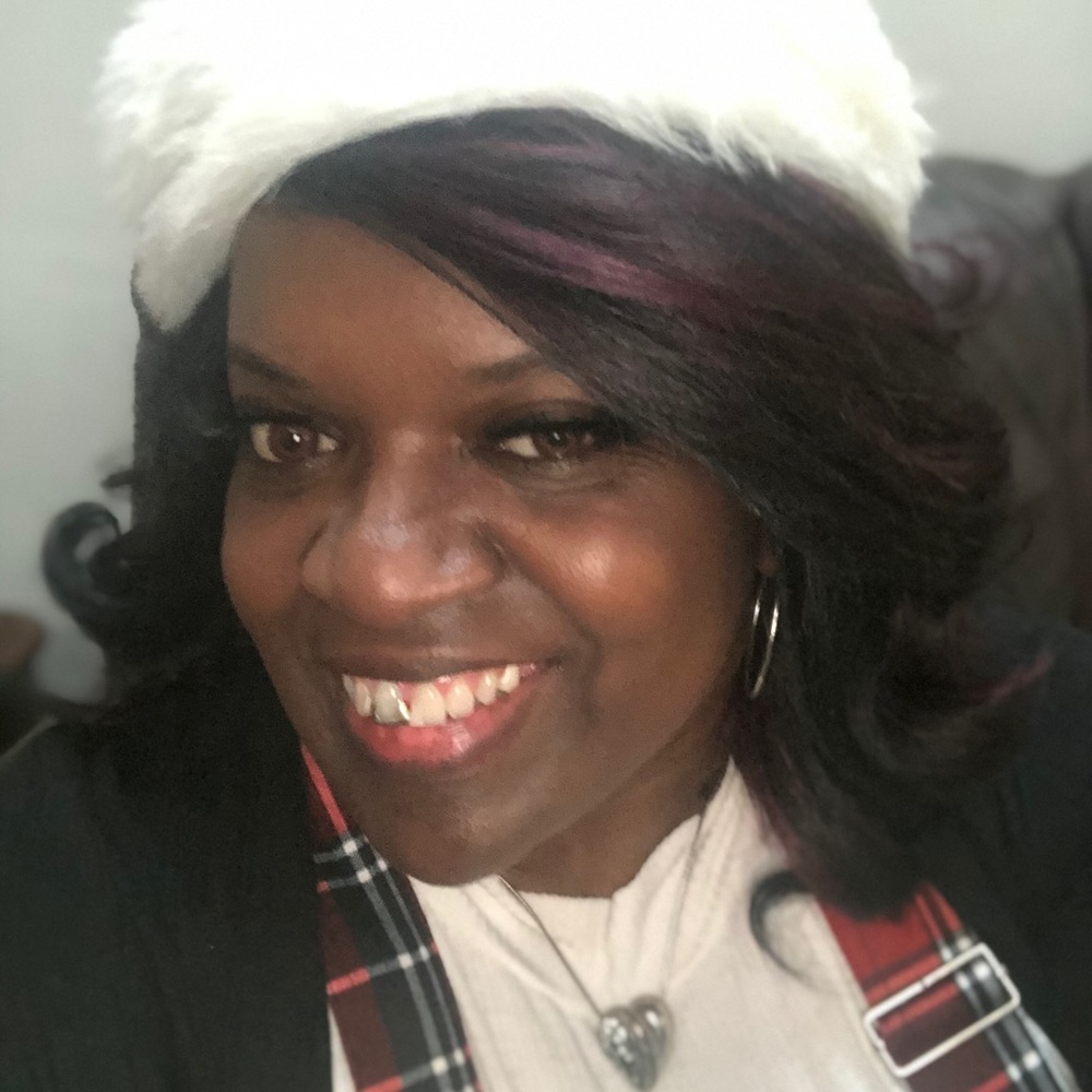 Meet your Posher, Nita